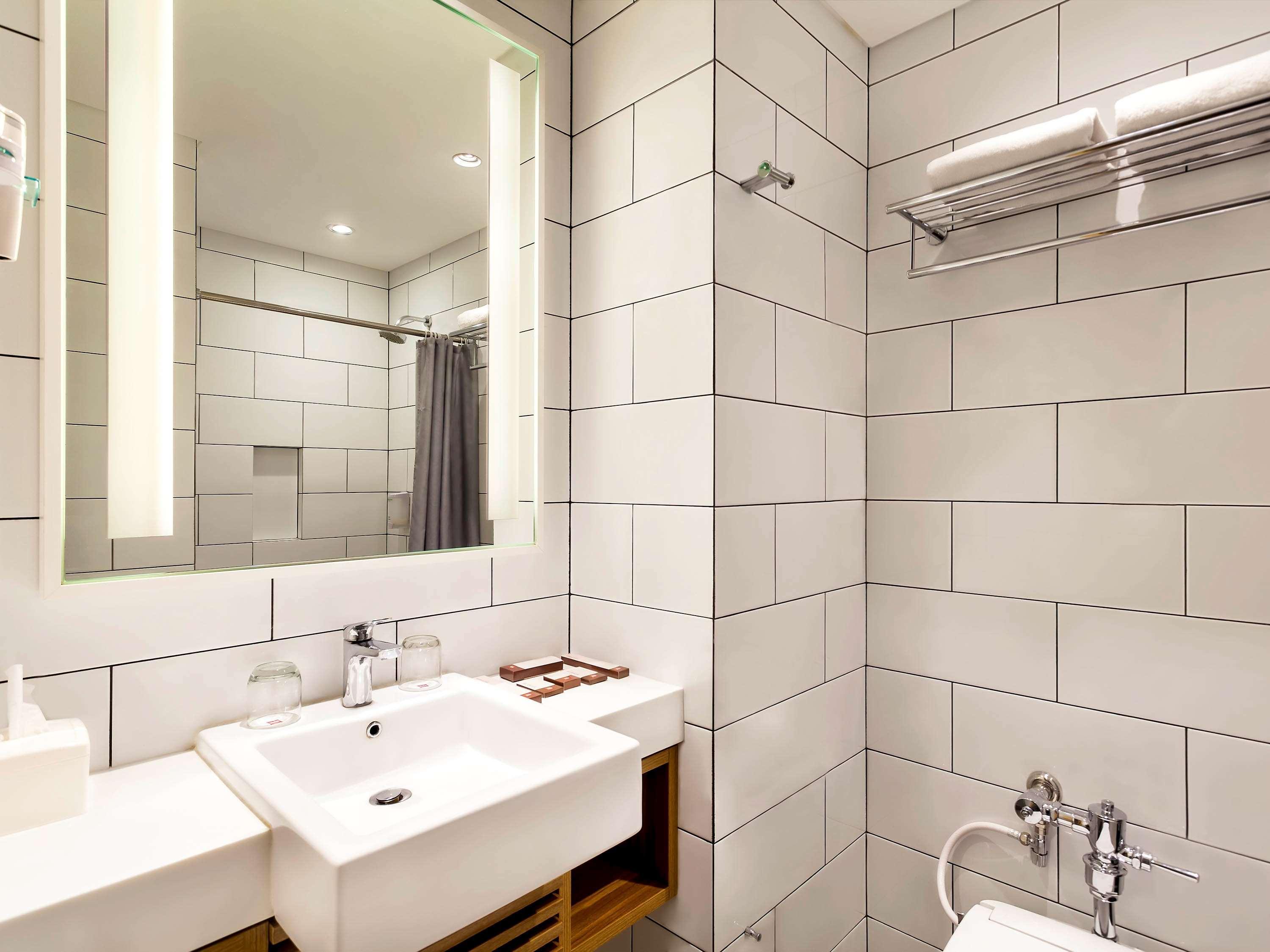 Ibis Arcadia Hotel 3*